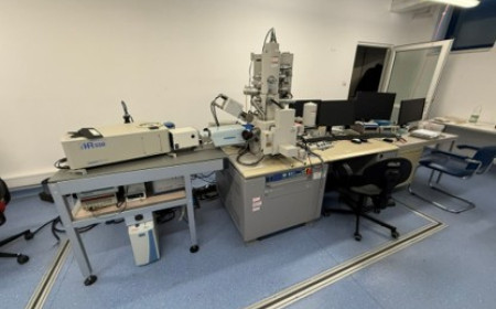 Multifunctional SEM-based, characterization setup