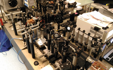 Master oscillator power amplifier optical coupling system
