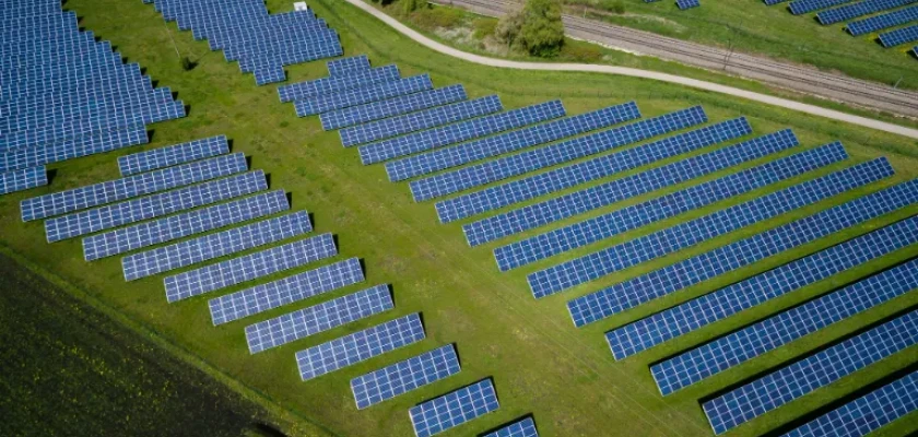 Projekt SONATA bis na tandemowe ogniwa InGaN-perowskit